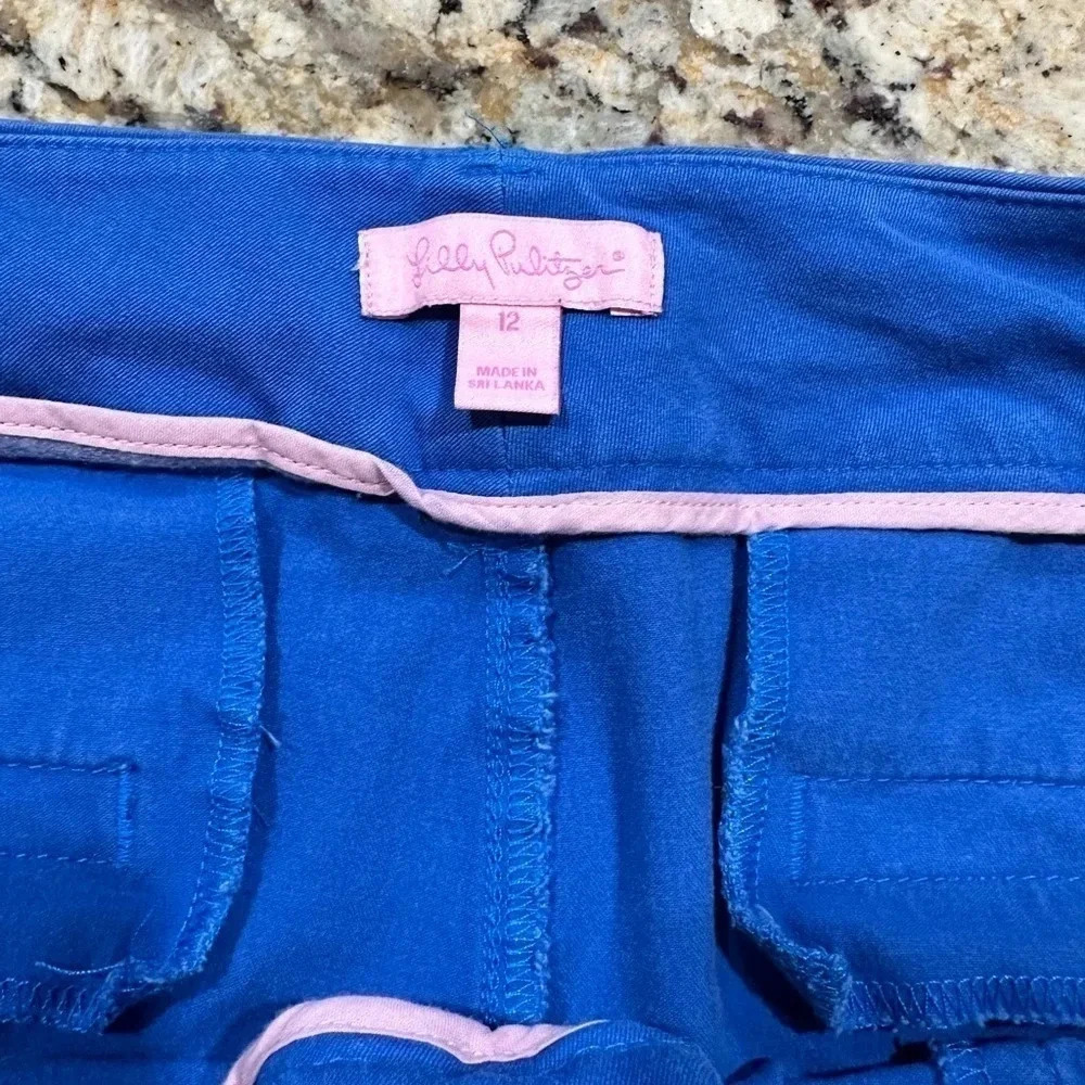 Lillly Pulitzer Azaela button tab flat front crop pants. Size 12. - Picture 4 of 5